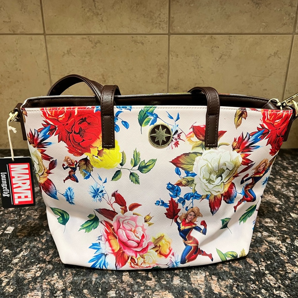 Marvel Loungefly Floral Captain Marvel tote